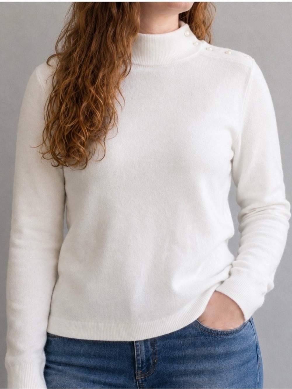 Designers Originals White Sweater Womens Medium
